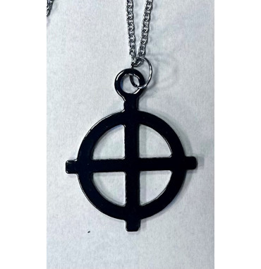 FIBBIE, CIONDOLI Q84