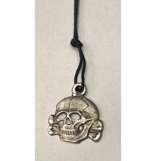 FIBBIE, CIONDOLI Q92