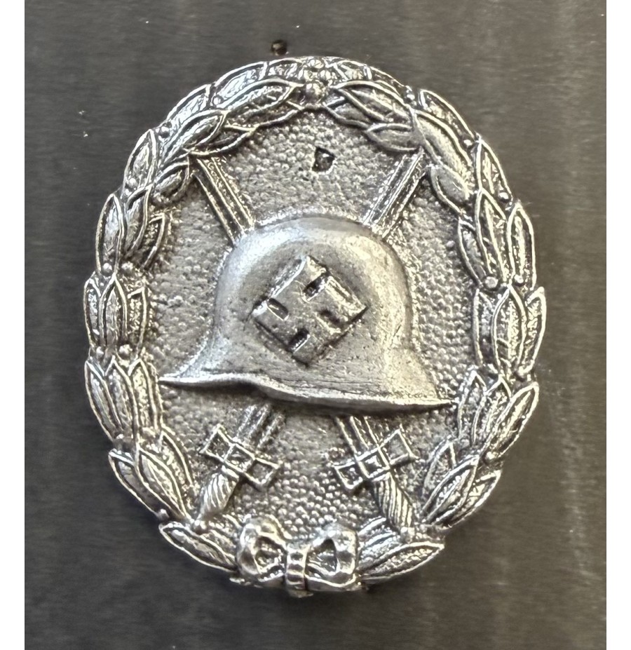 SPILLE, DISTINTIVI Z28