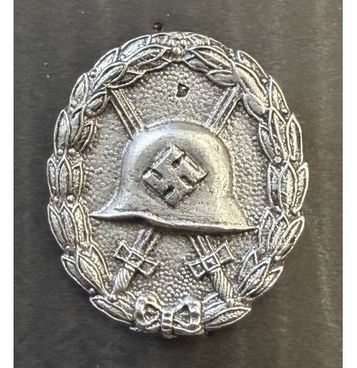 SPILLE, DISTINTIVI Z28